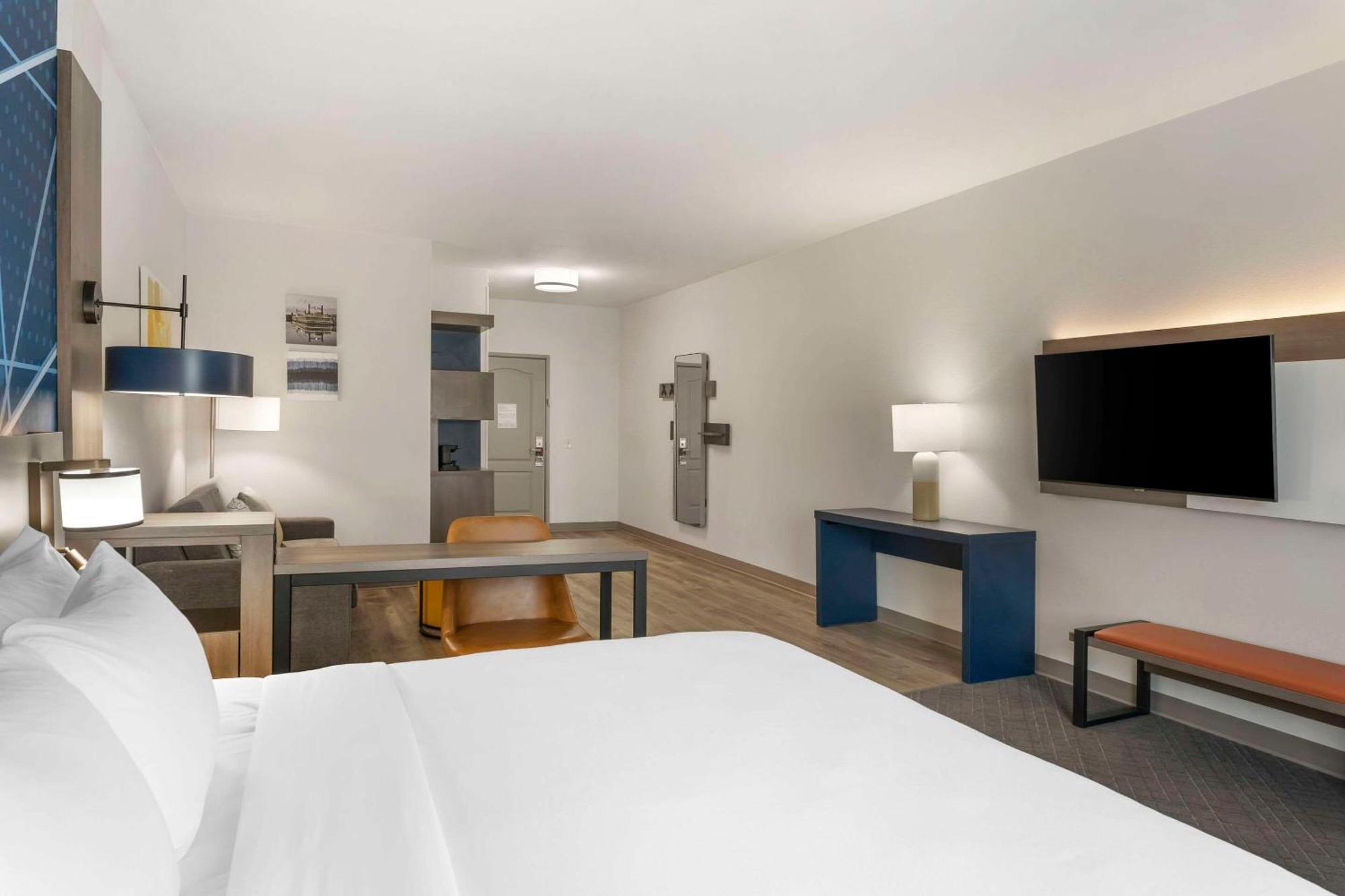 Comfort Suites Elgin Buitenkant foto