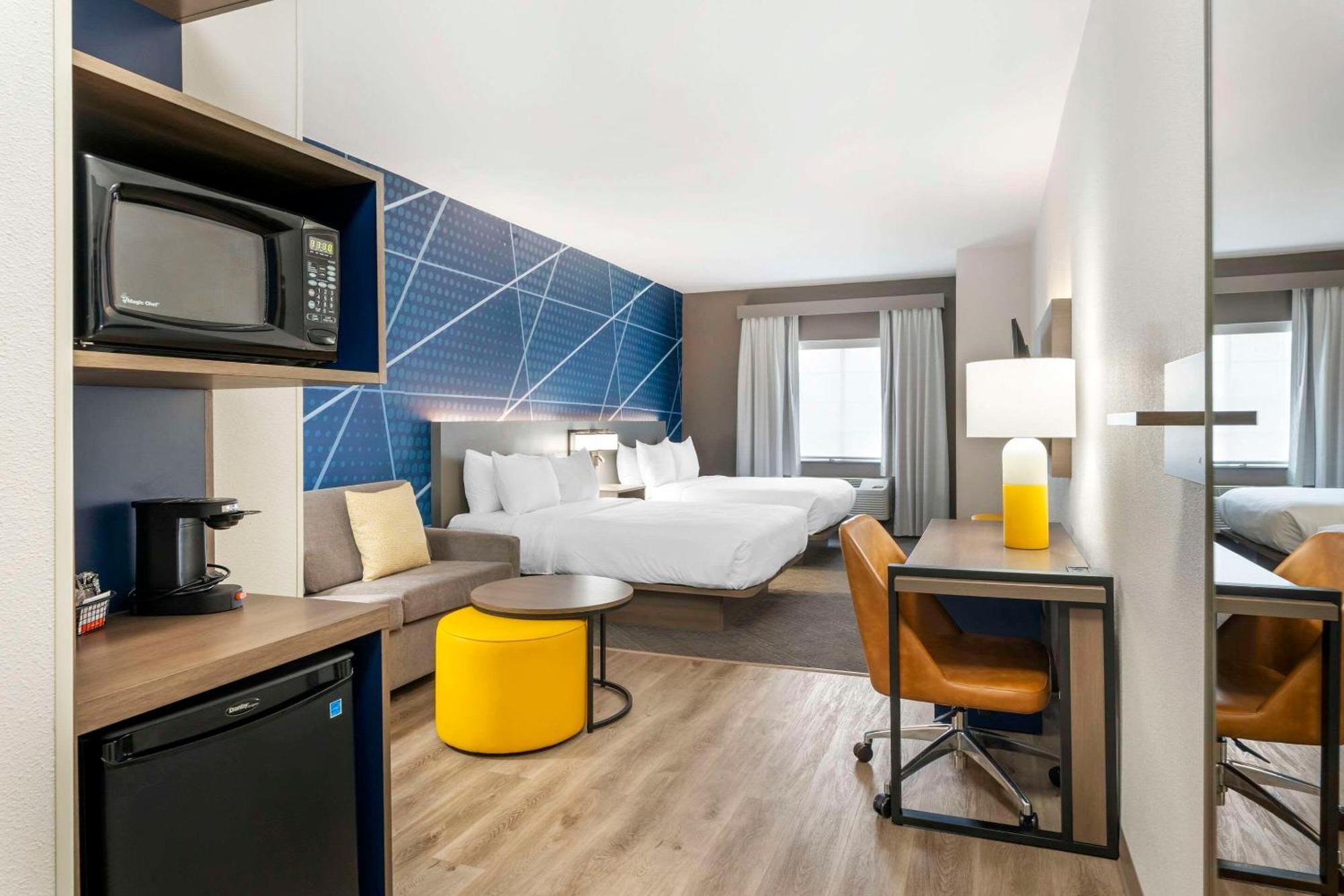 Comfort Suites Elgin Buitenkant foto
